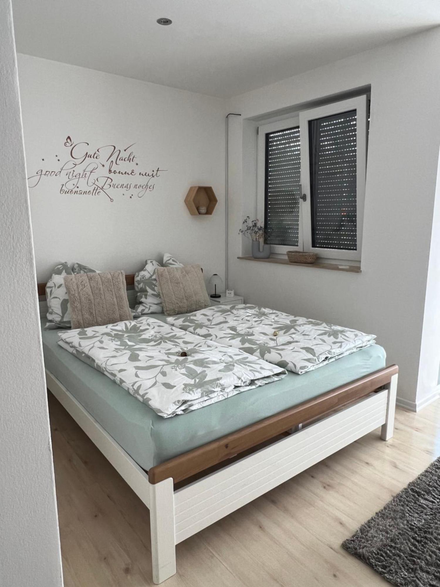 Gemuetliche Ferienwohnung Mit Charme Edling Kültér fotó